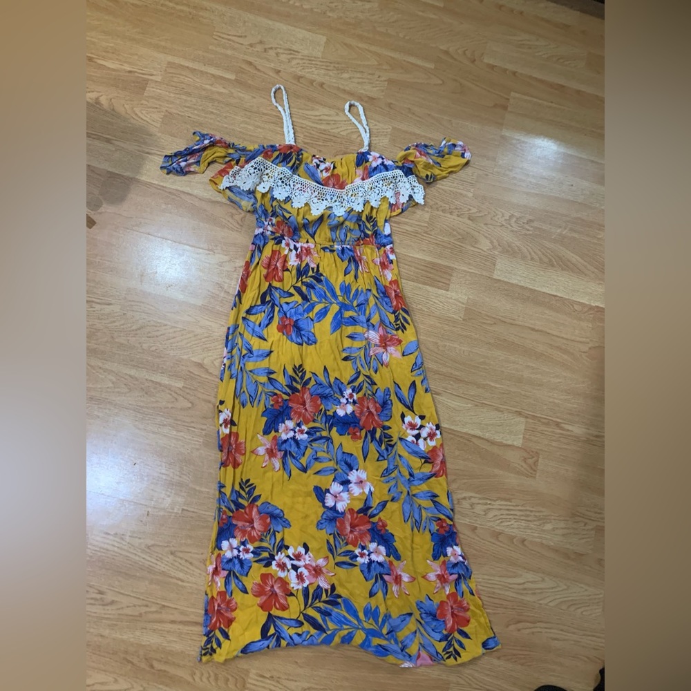 Drop shoulder yellow floral maxi dress